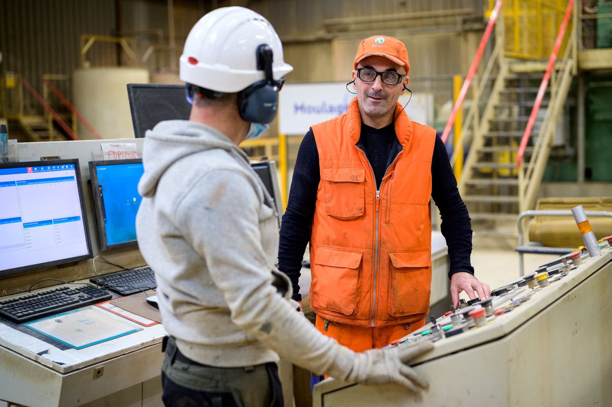Hotline technique